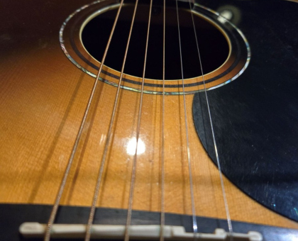 Acoustic-Guitar-scaled